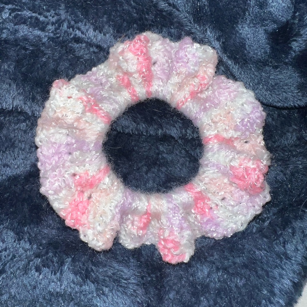 crochet scrunchie